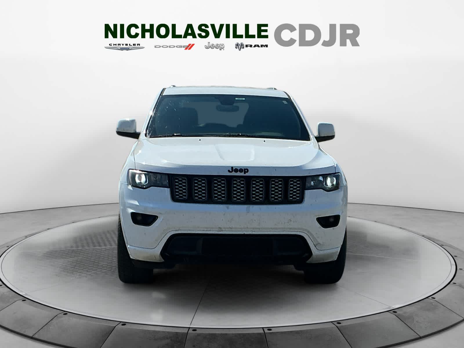 Used 2018 Jeep Grand Cherokee SUV