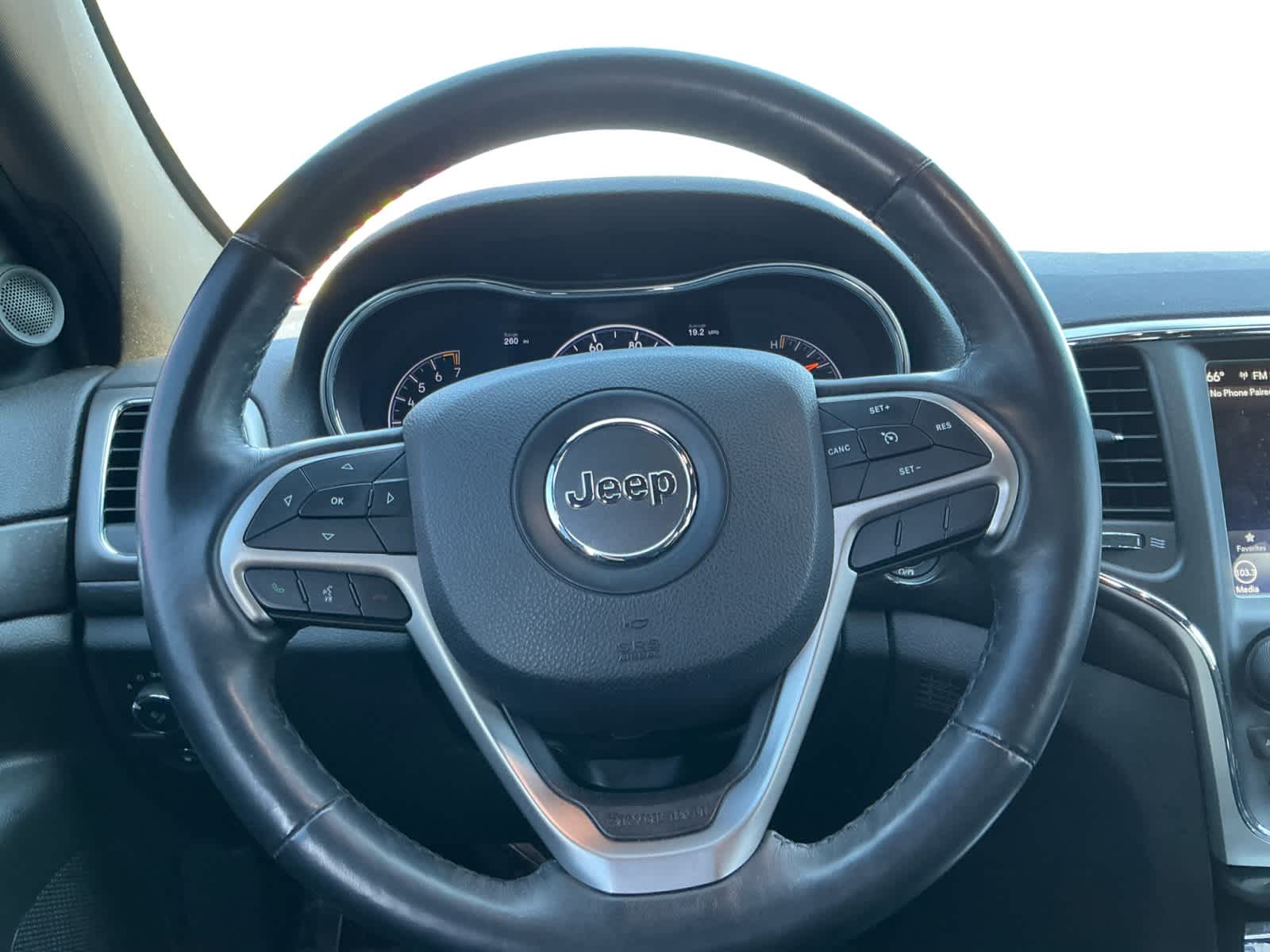 Used 2018 Jeep Grand Cherokee SUV