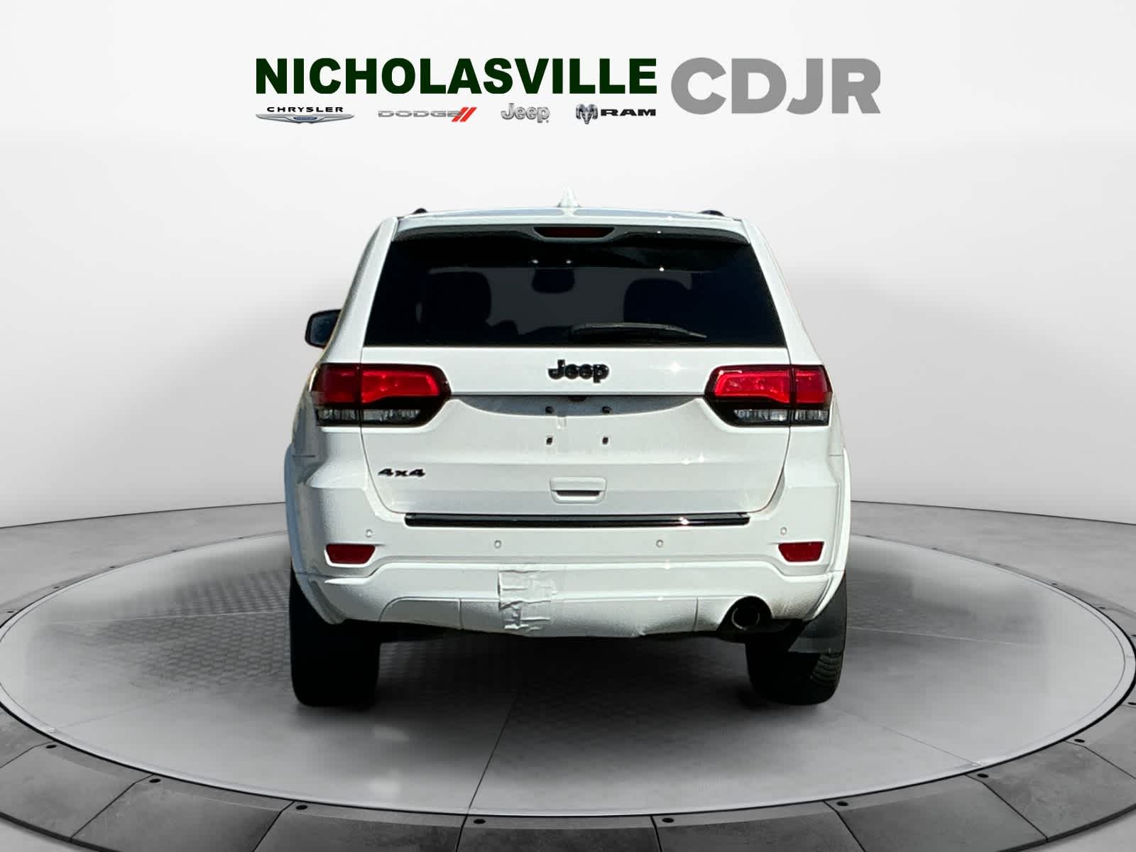 Used 2018 Jeep Grand Cherokee SUV