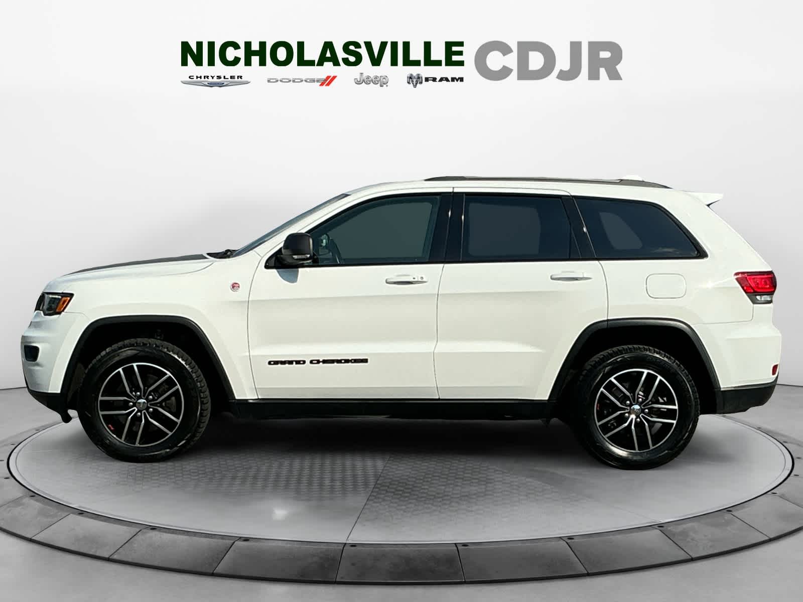 Used 2018 Jeep Grand Cherokee SUV
