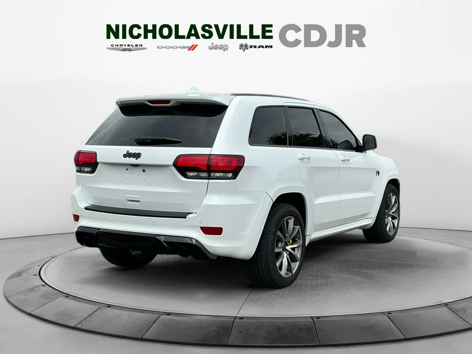 Used 2018 Jeep Grand Cherokee SUV