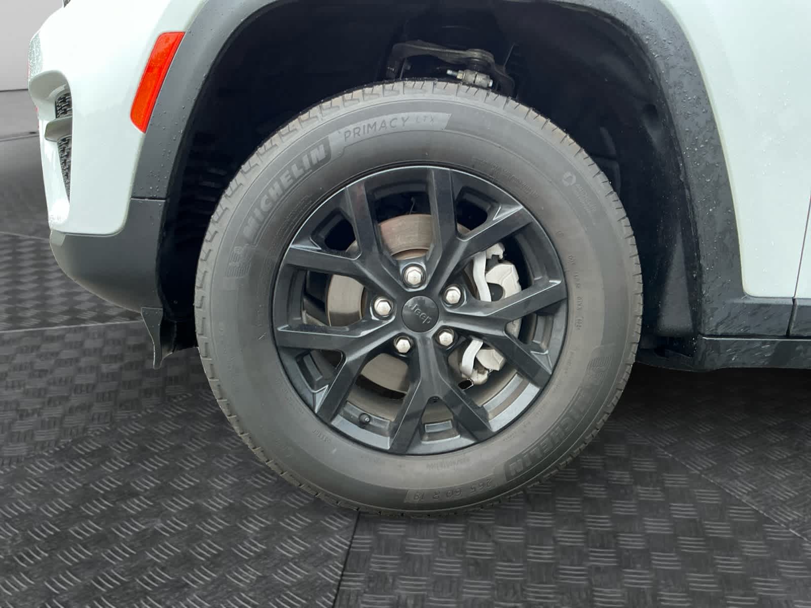 Used 2025 Jeep Grand Cherokee SUV