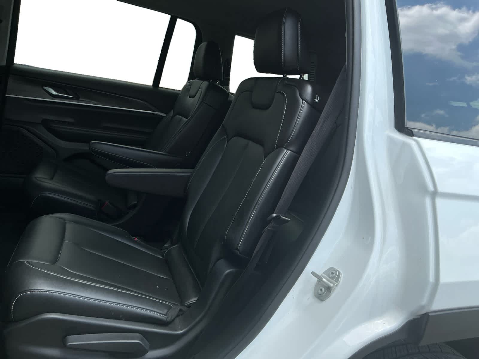 Used 2023 Jeep Grand Cherokee L SUV