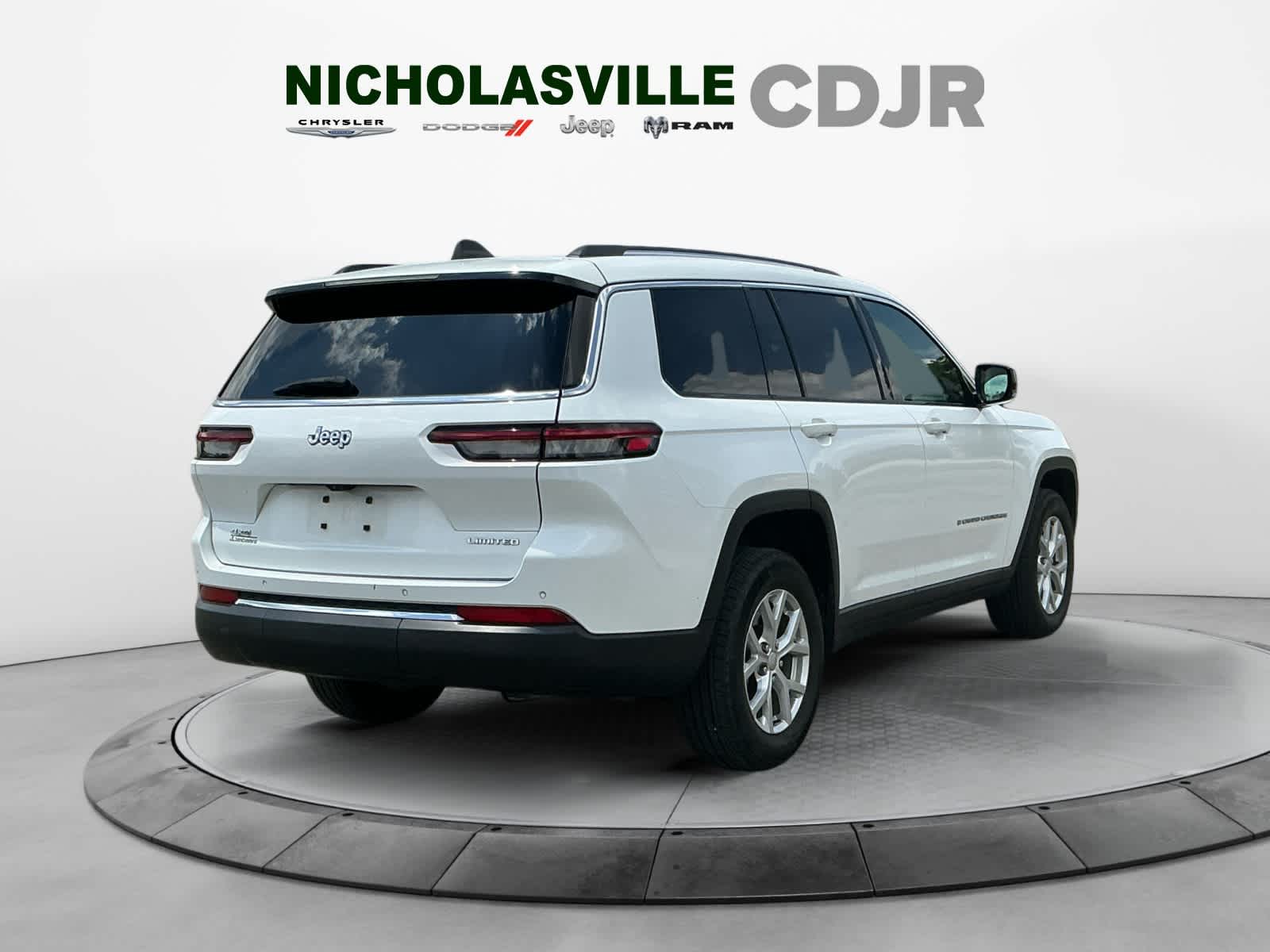 Used 2023 Jeep Grand Cherokee L SUV
