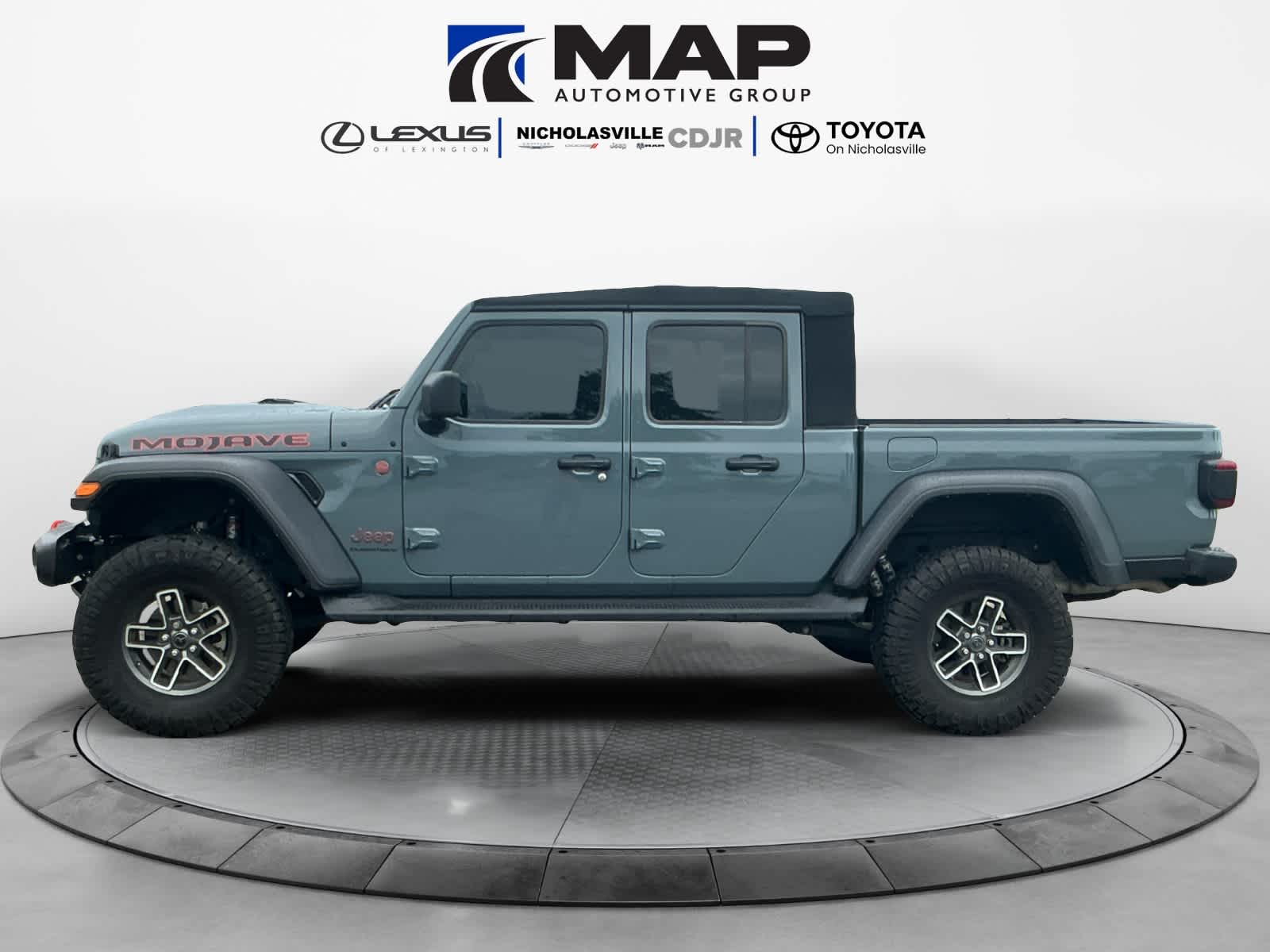 Used 2024 Jeep Gladiator Sedan