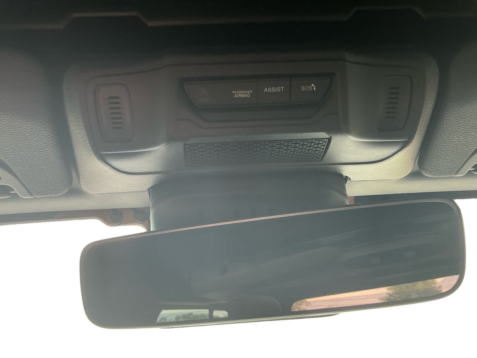 Used 2024 Jeep Gladiator Sedan