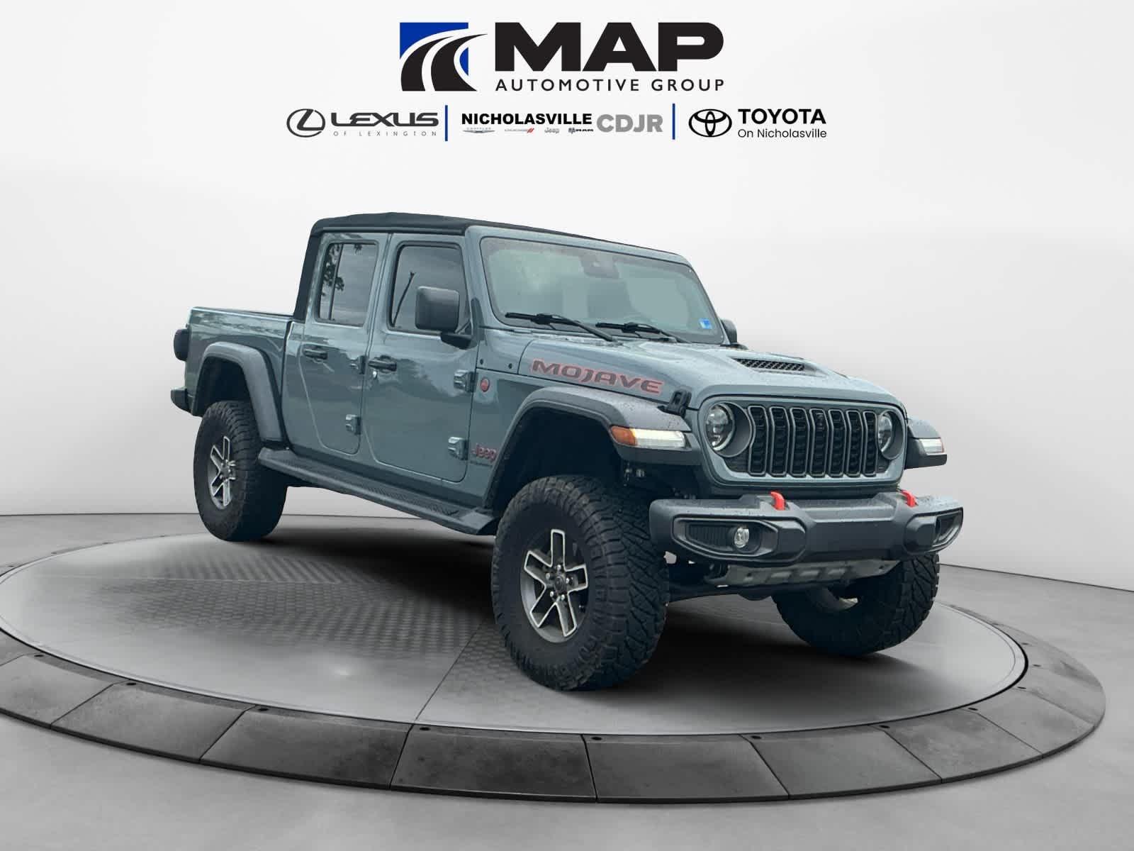 Used 2024 Jeep Gladiator Sedan