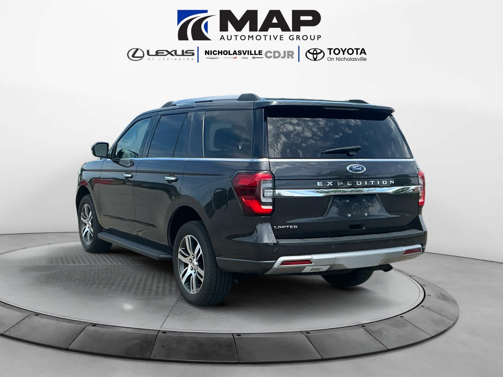 Used 2024 Ford Expedition SUV