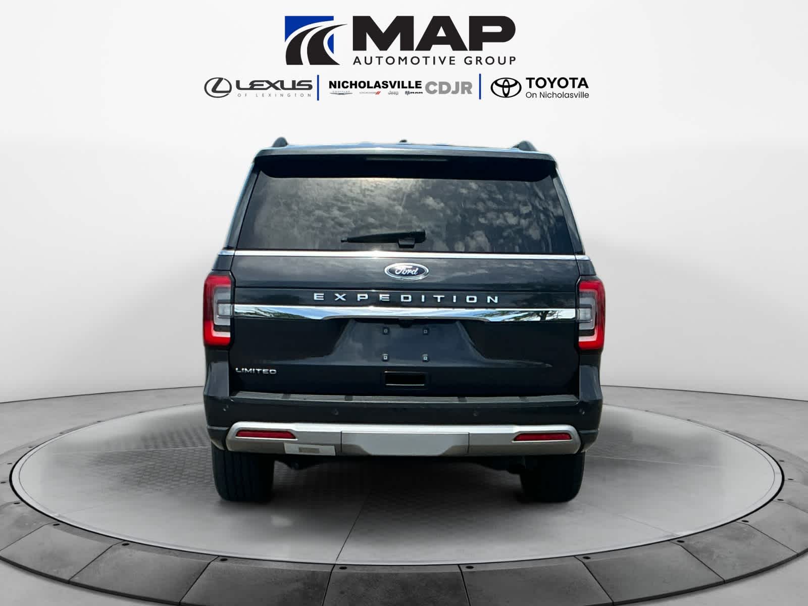 Used 2024 Ford Expedition SUV