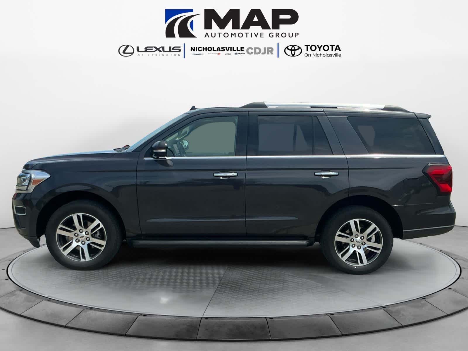 Used 2024 Ford Expedition SUV