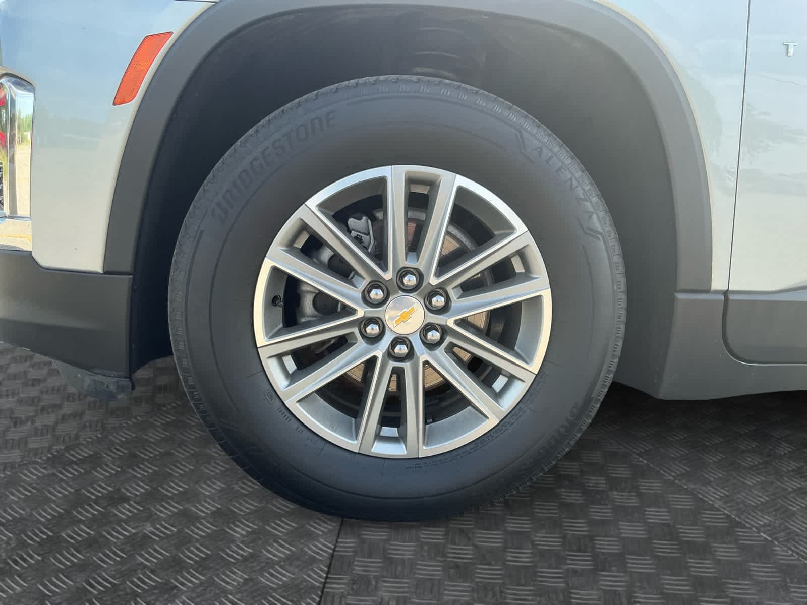 Used 2023 Chevrolet Traverse SUV