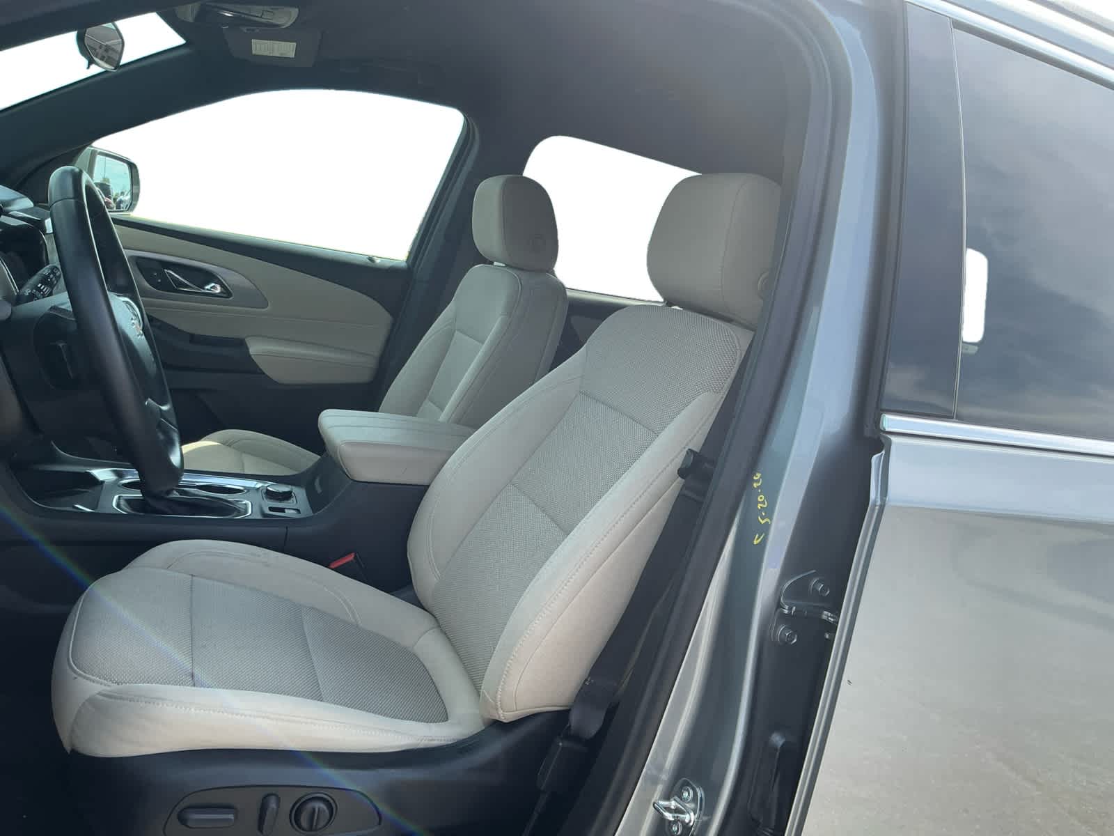 Used 2023 Chevrolet Traverse SUV