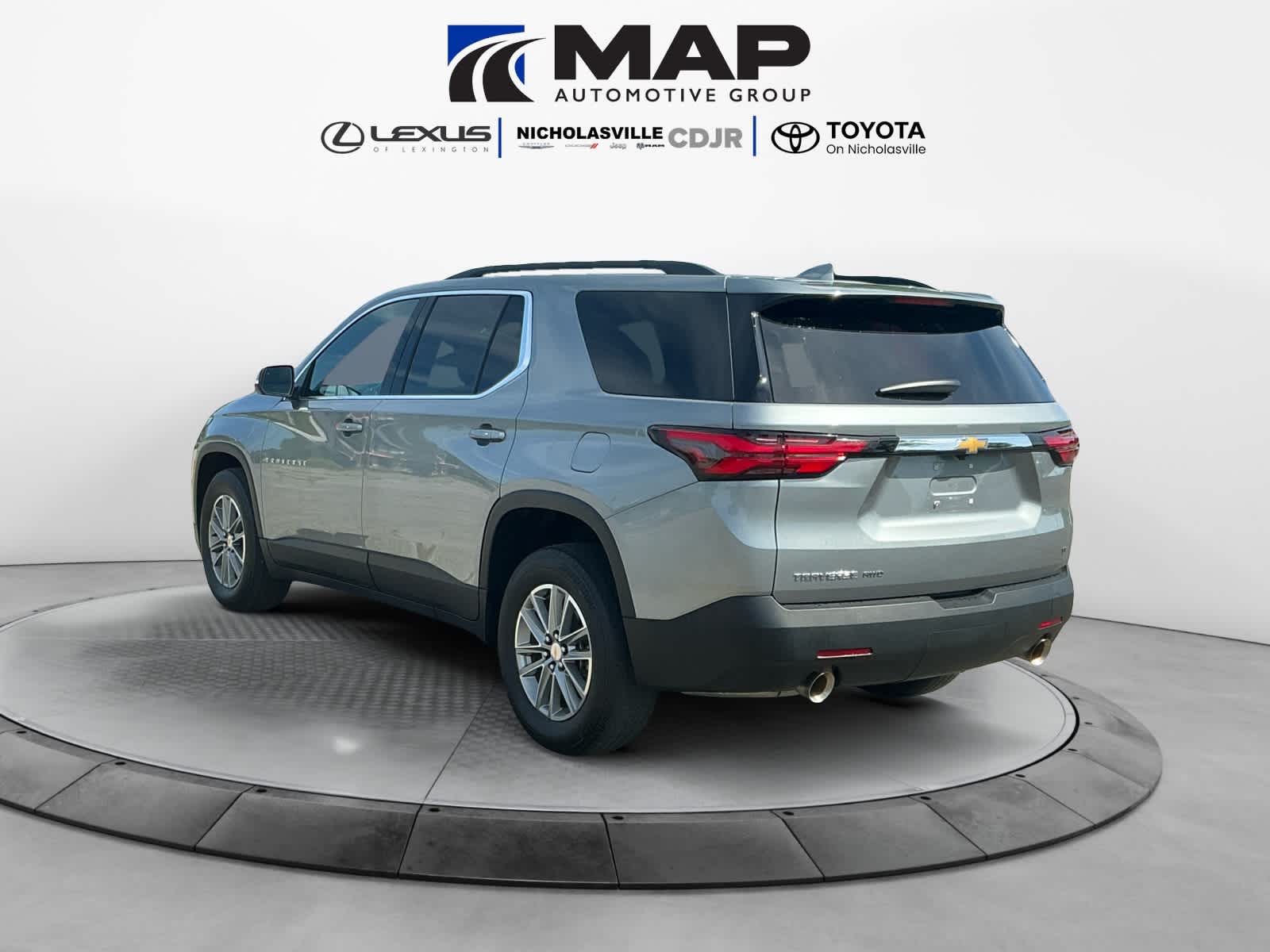 Used 2023 Chevrolet Traverse SUV