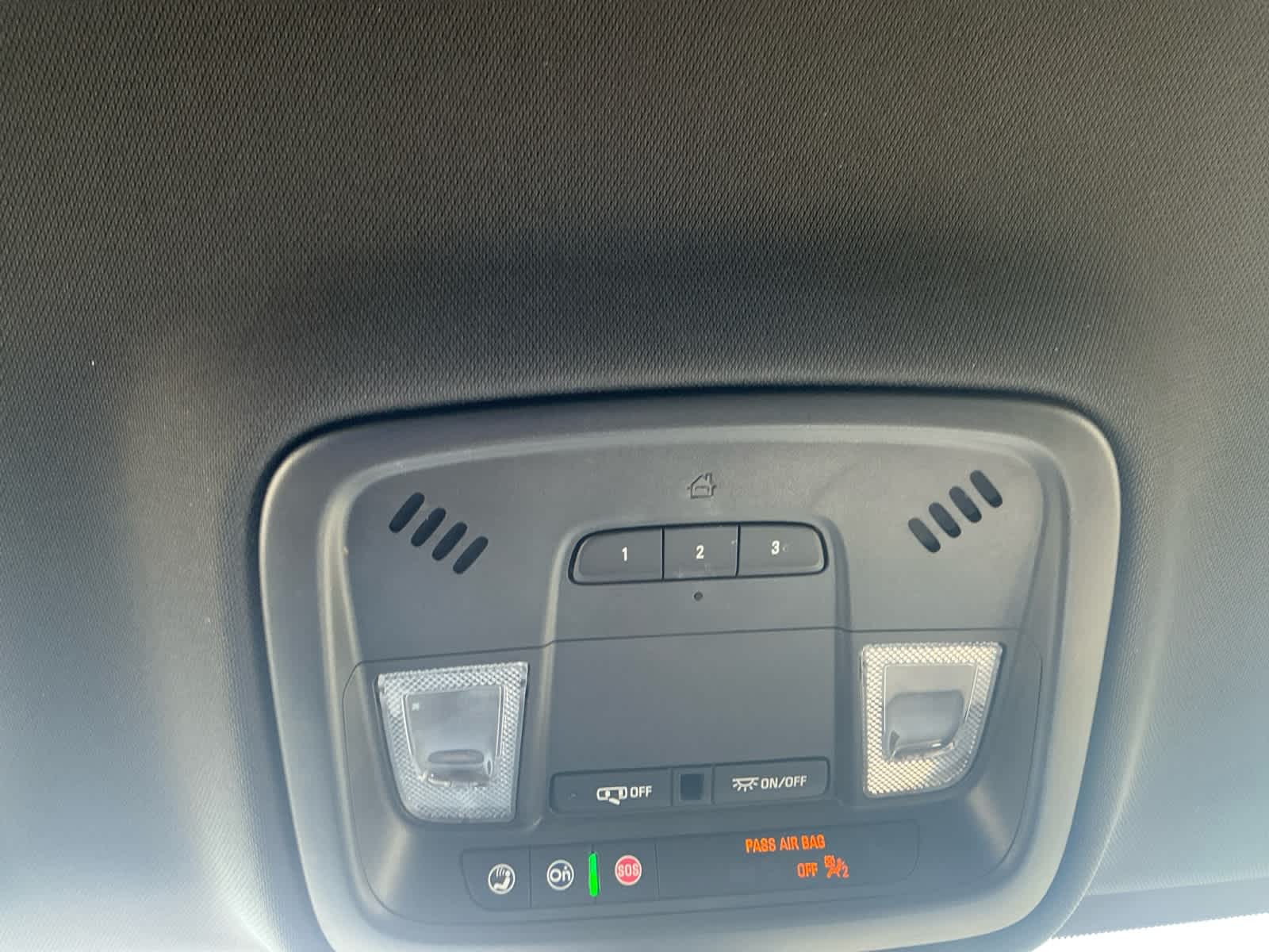 Used 2023 Chevrolet Traverse SUV
