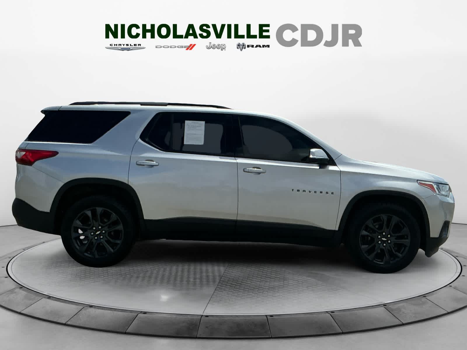 View vehicle photo 6