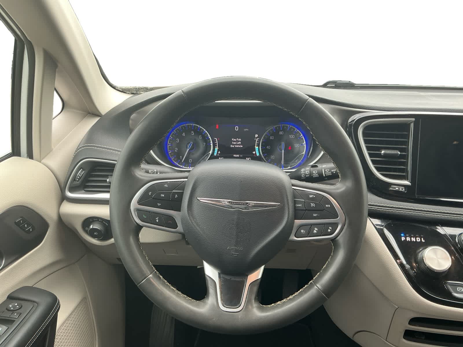 Used 2024 Chrysler Pacifica Van