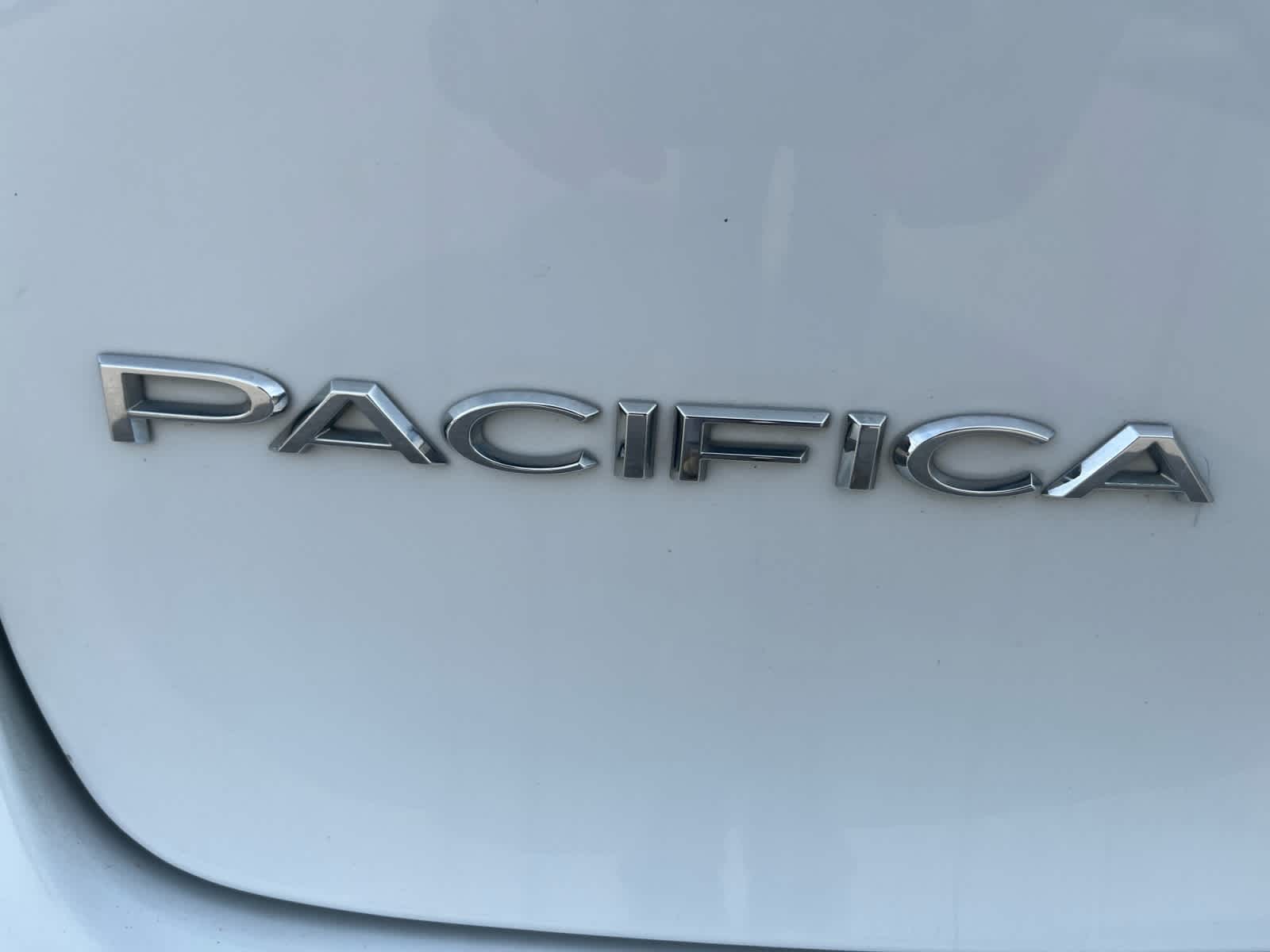 Used 2022 Chrysler Pacifica Van