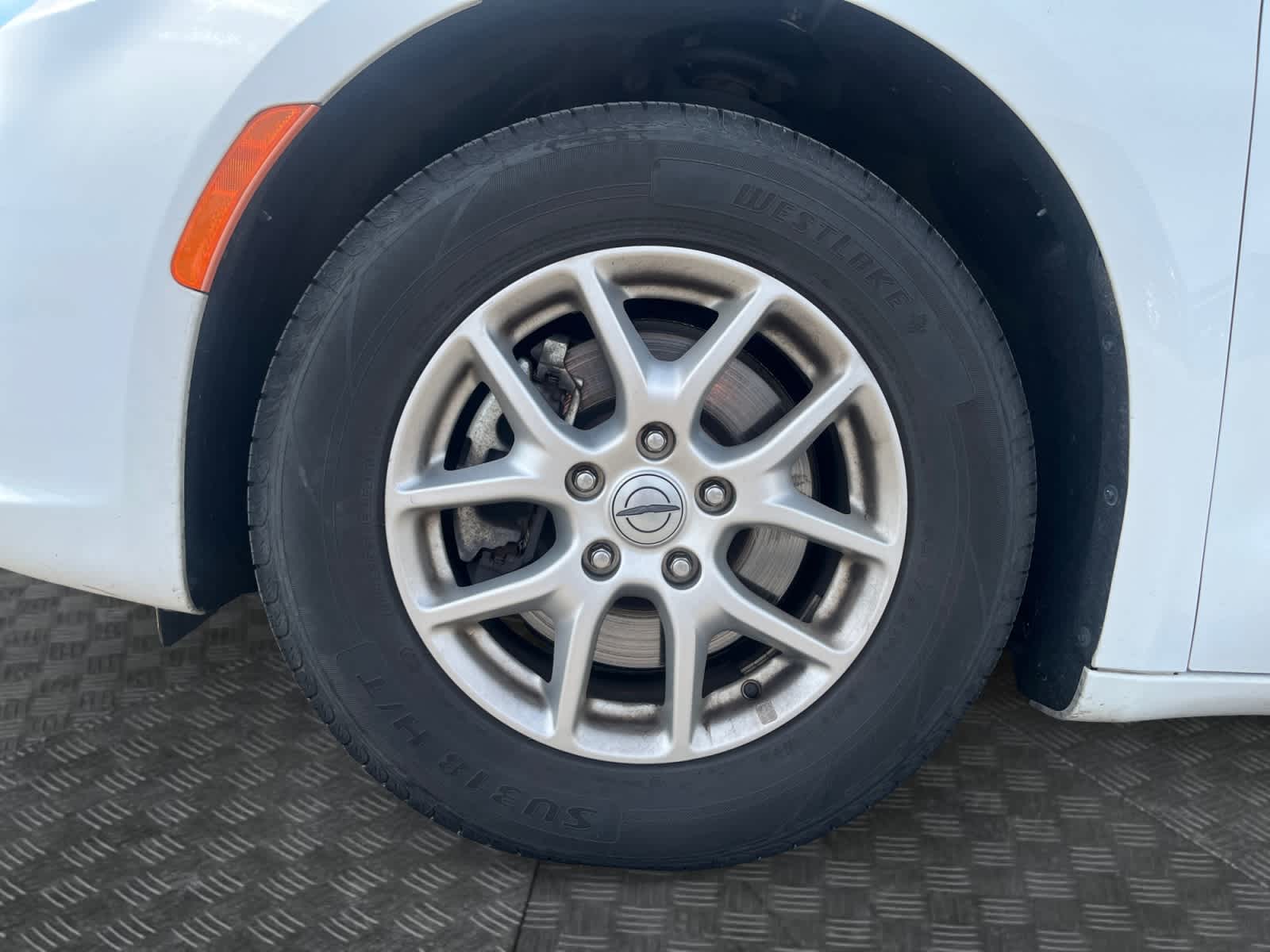Used 2022 Chrysler Pacifica Van