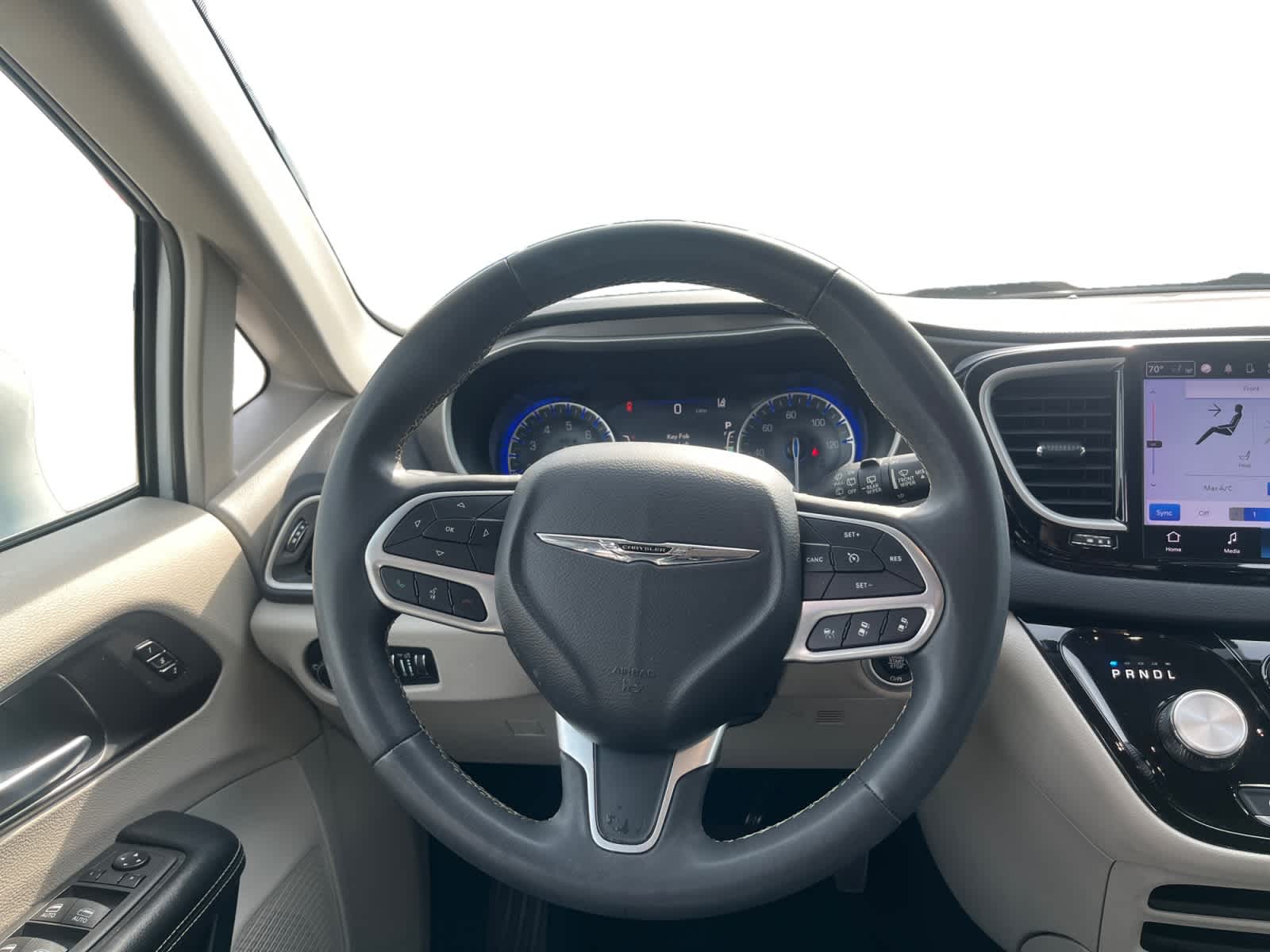 Used 2022 Chrysler Pacifica Van