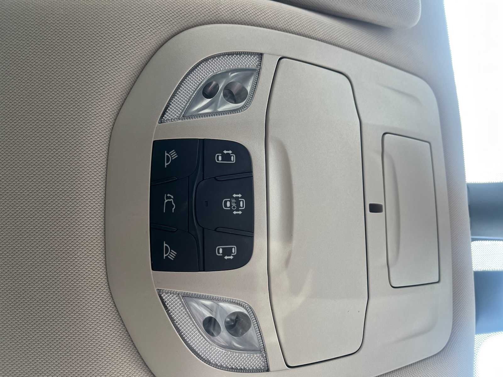 Used 2022 Chrysler Pacifica Van