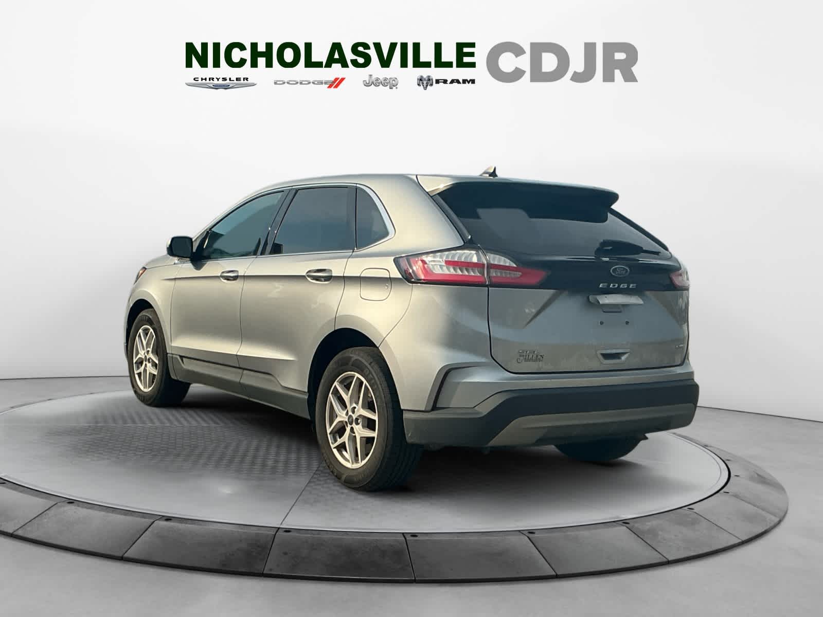 Used 2023 Ford Edge SUV