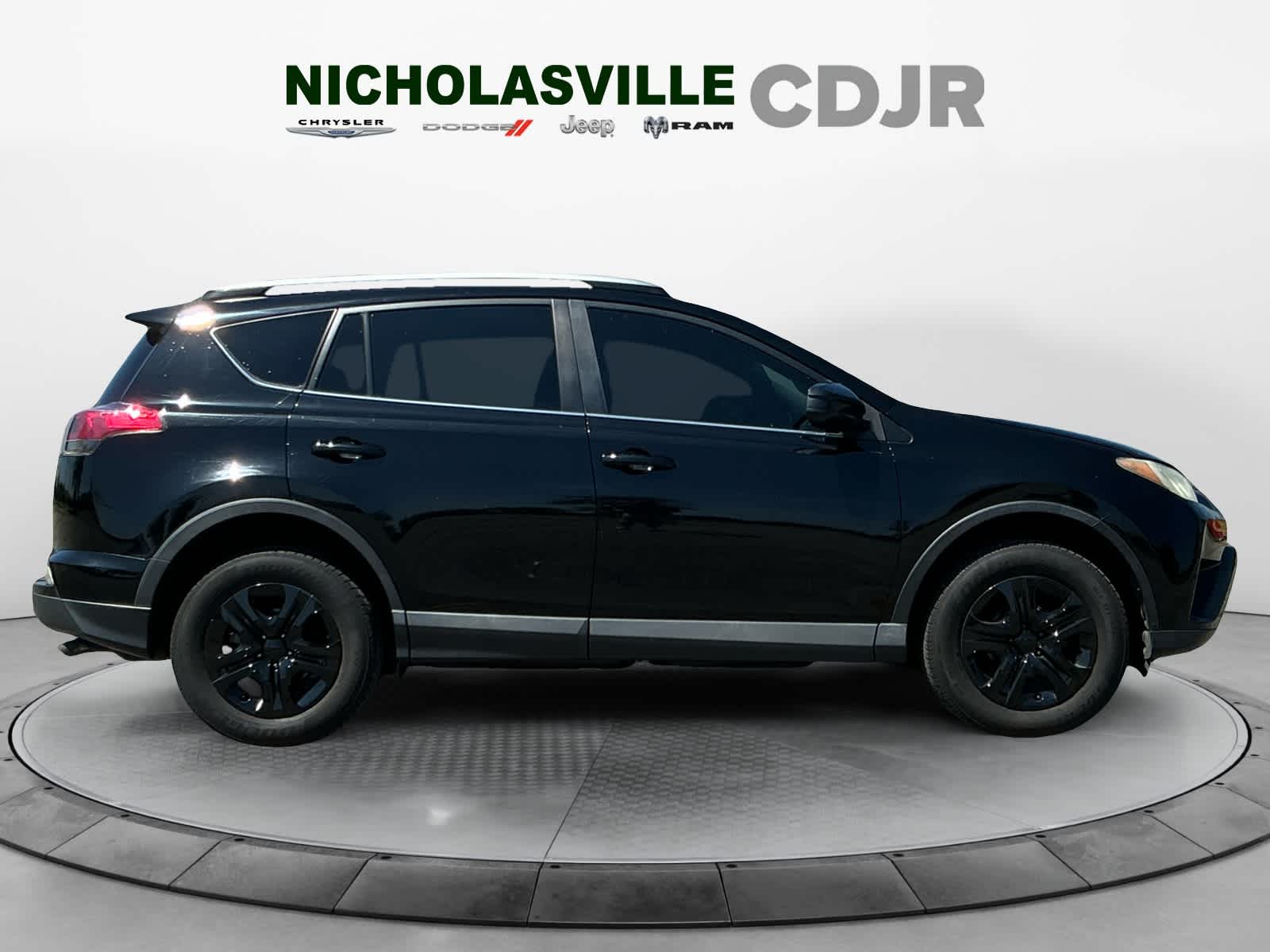 Used 2017 Toyota RAV4 Sedan