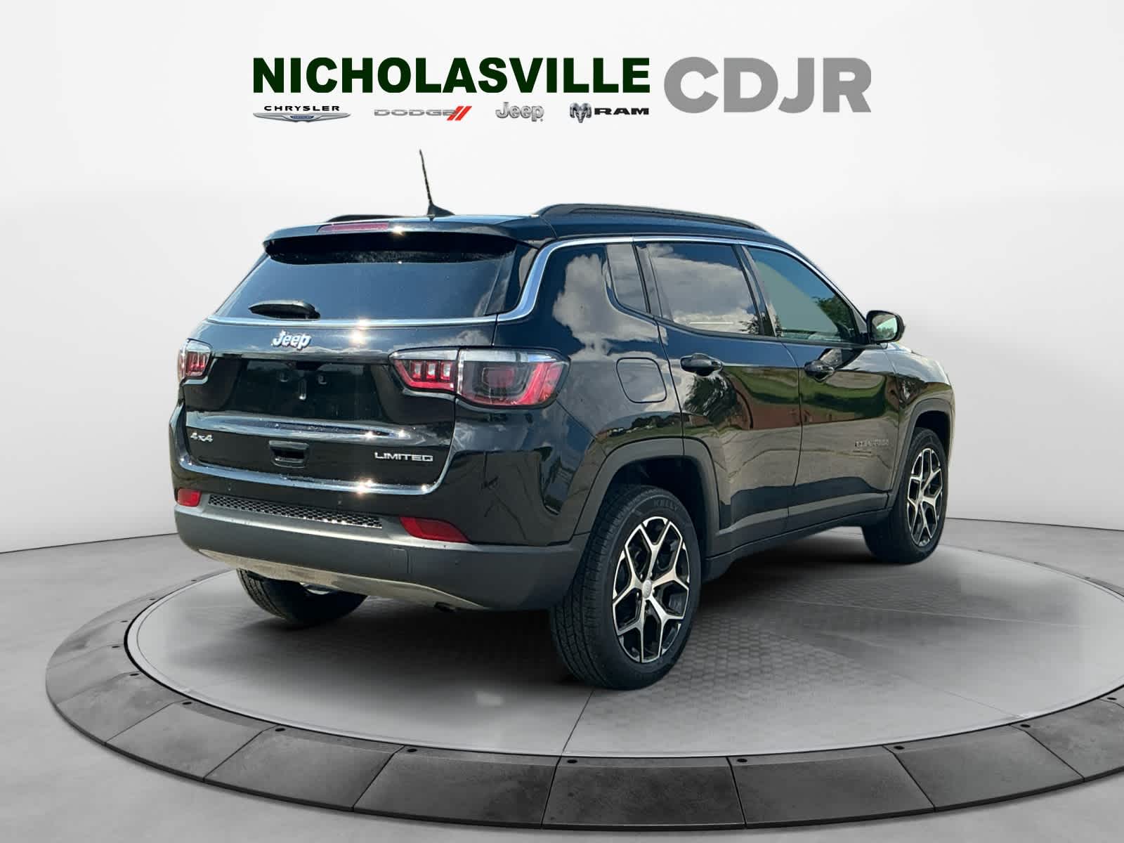 Used 2024 Jeep Compass SUV