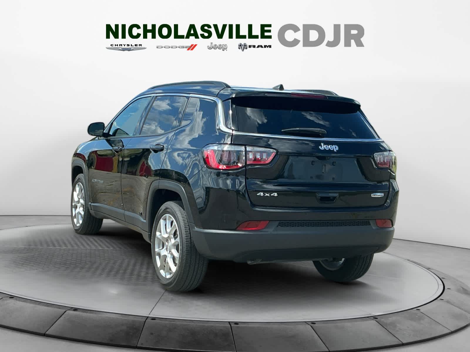 Used 2024 Jeep Compass SUV