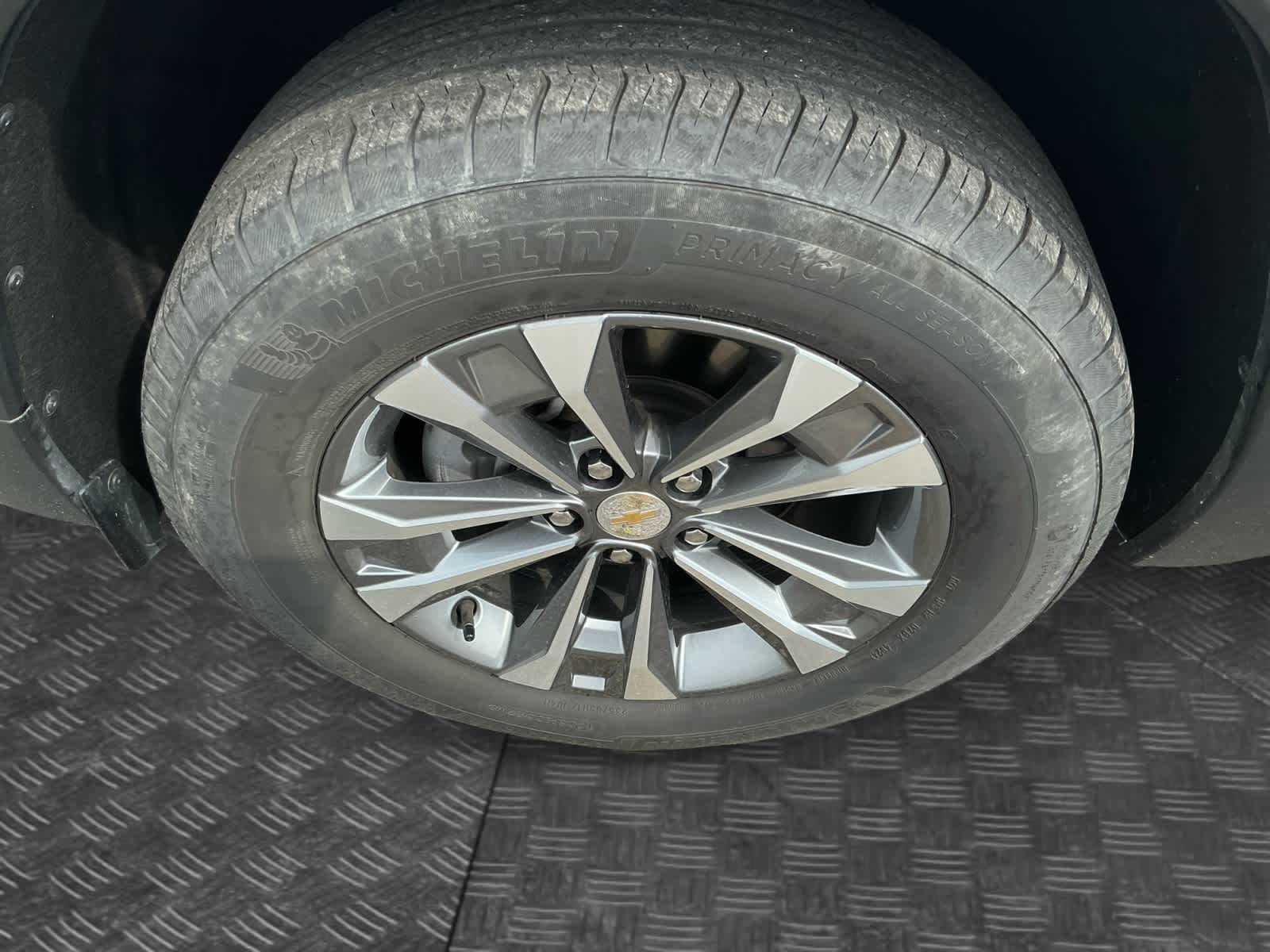 Used 2025 Chevrolet Equinox SUV