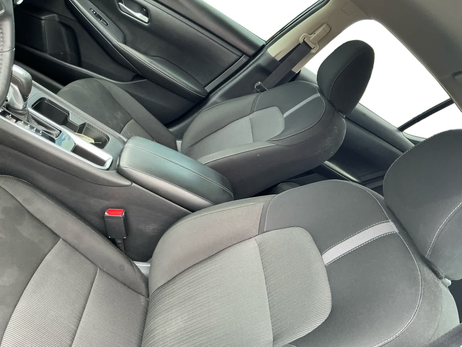 Used 2025 Nissan Sentra Sedan