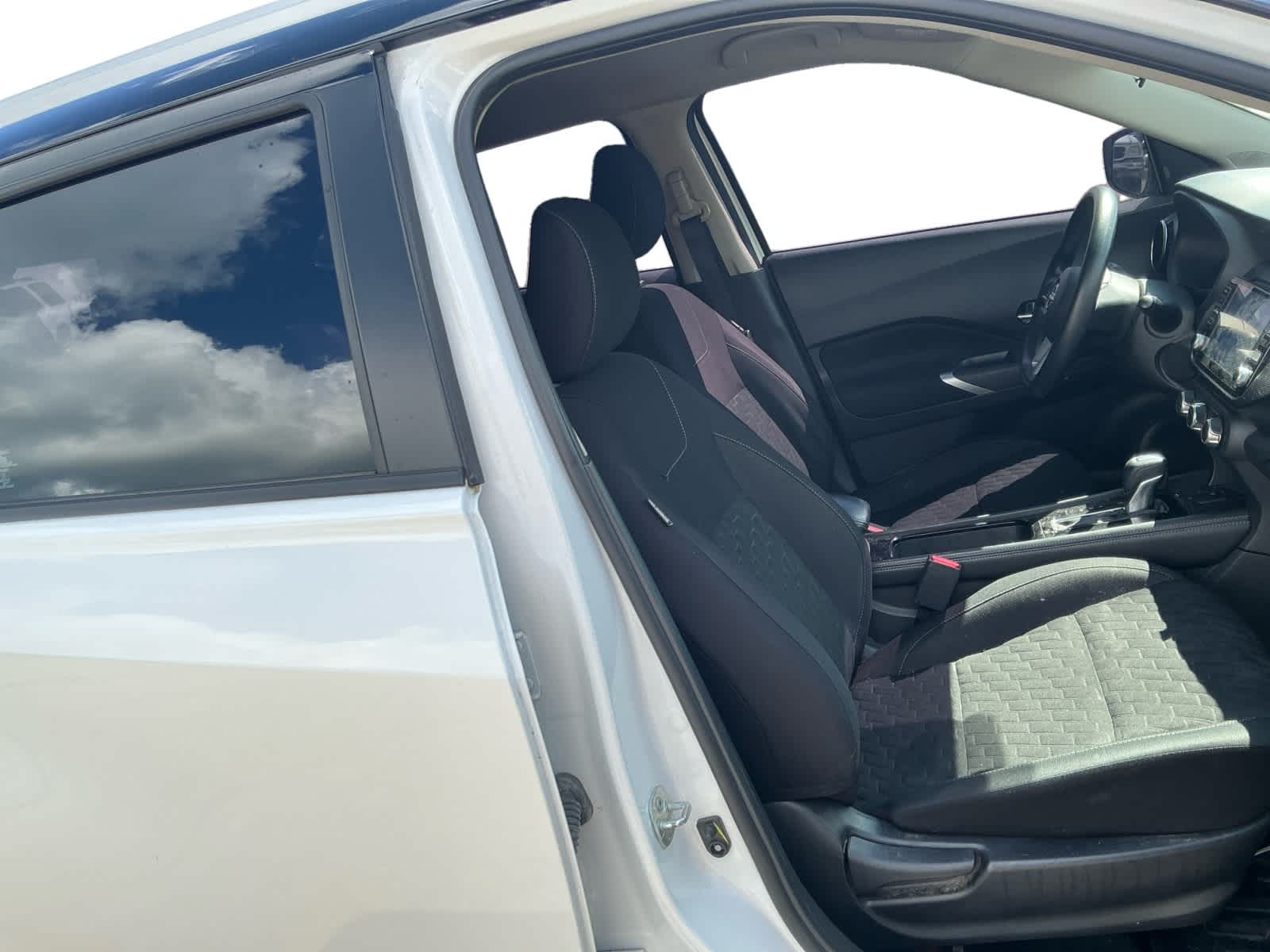 Used 2023 Nissan Kicks SUV