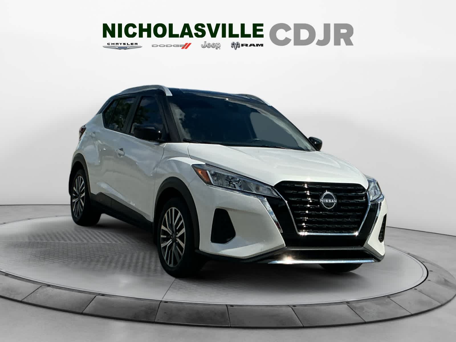 Used 2023 Nissan Kicks SUV