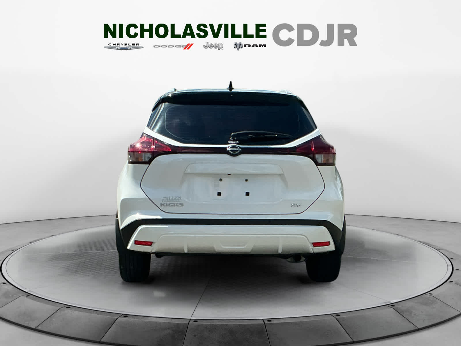 Used 2023 Nissan Kicks SUV