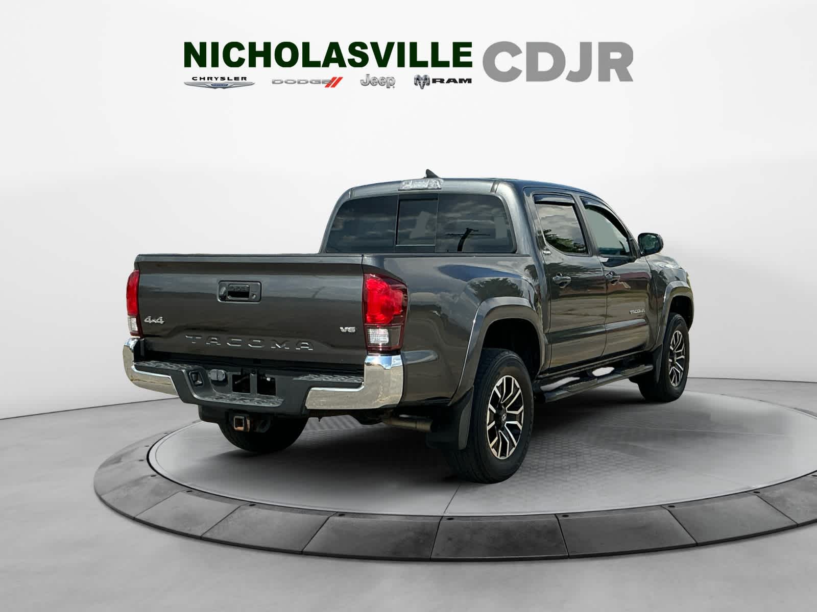 Used 2019 Toyota Tacoma Truck
