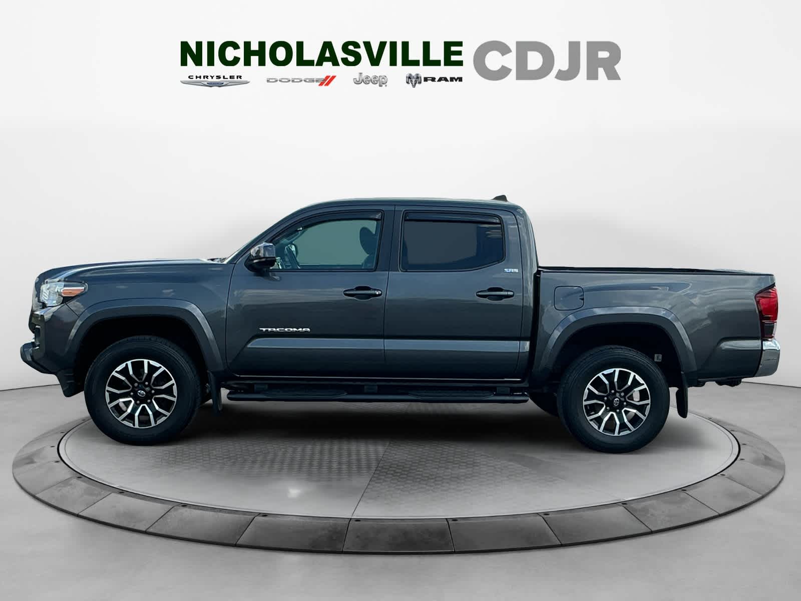 Used 2019 Toyota Tacoma Truck