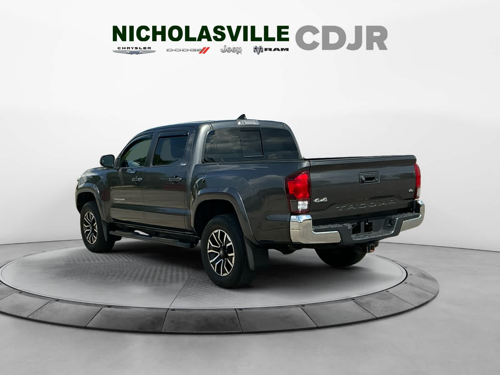 Used 2019 Toyota Tacoma Truck