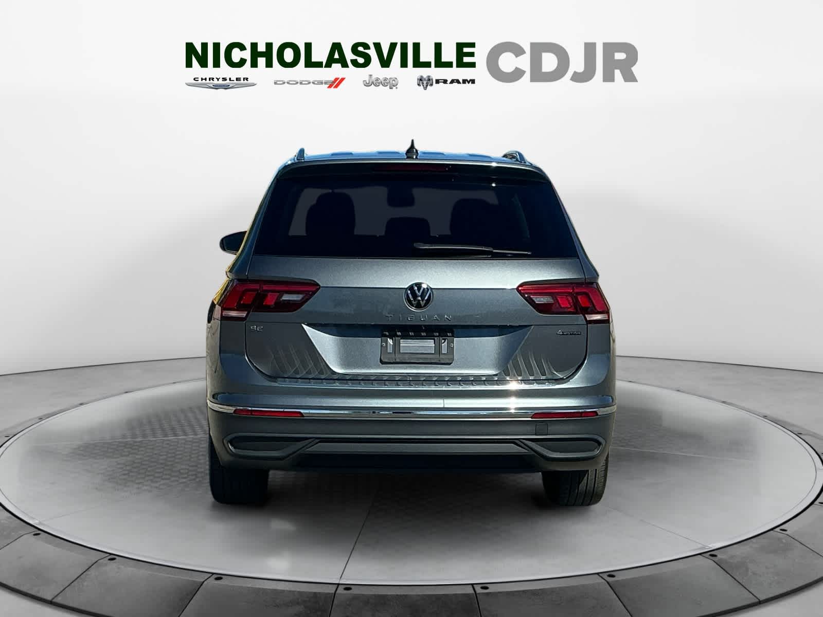 Used 2024 Volkswagen Tiguan SUV