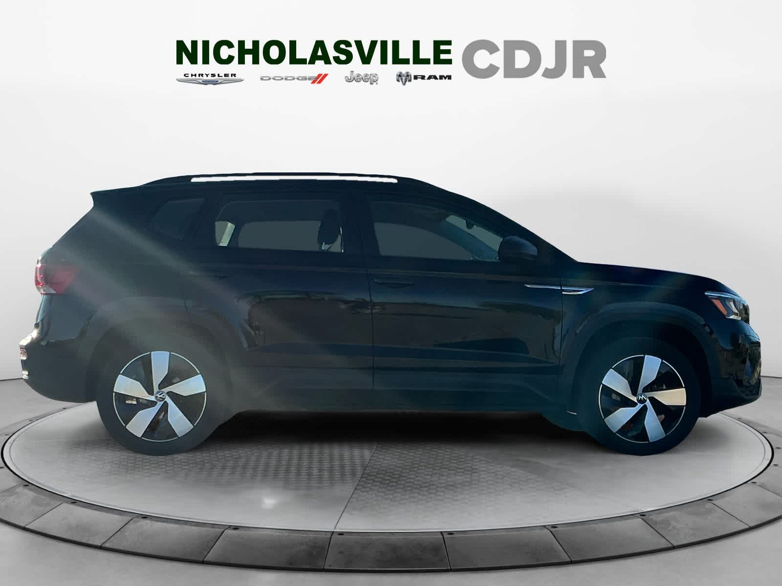 Used 2024 Volkswagen Taos SUV