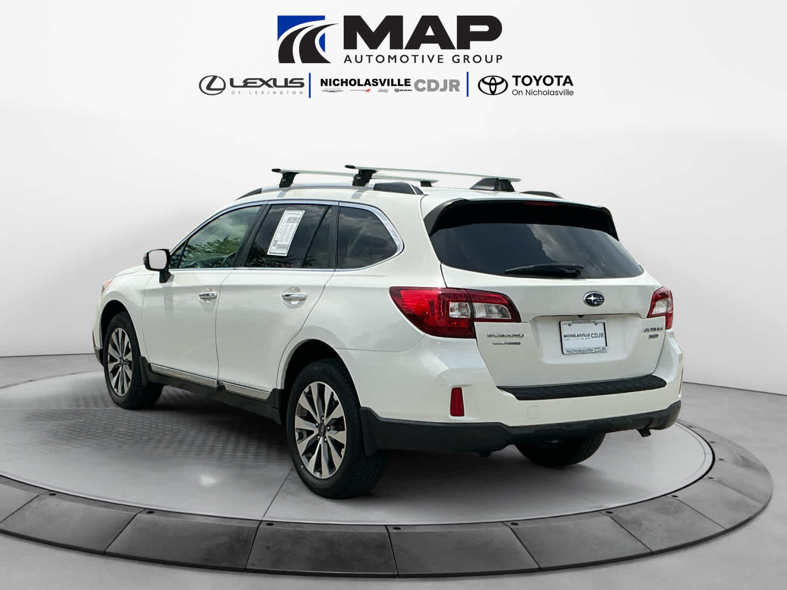 View vehicle photo 3