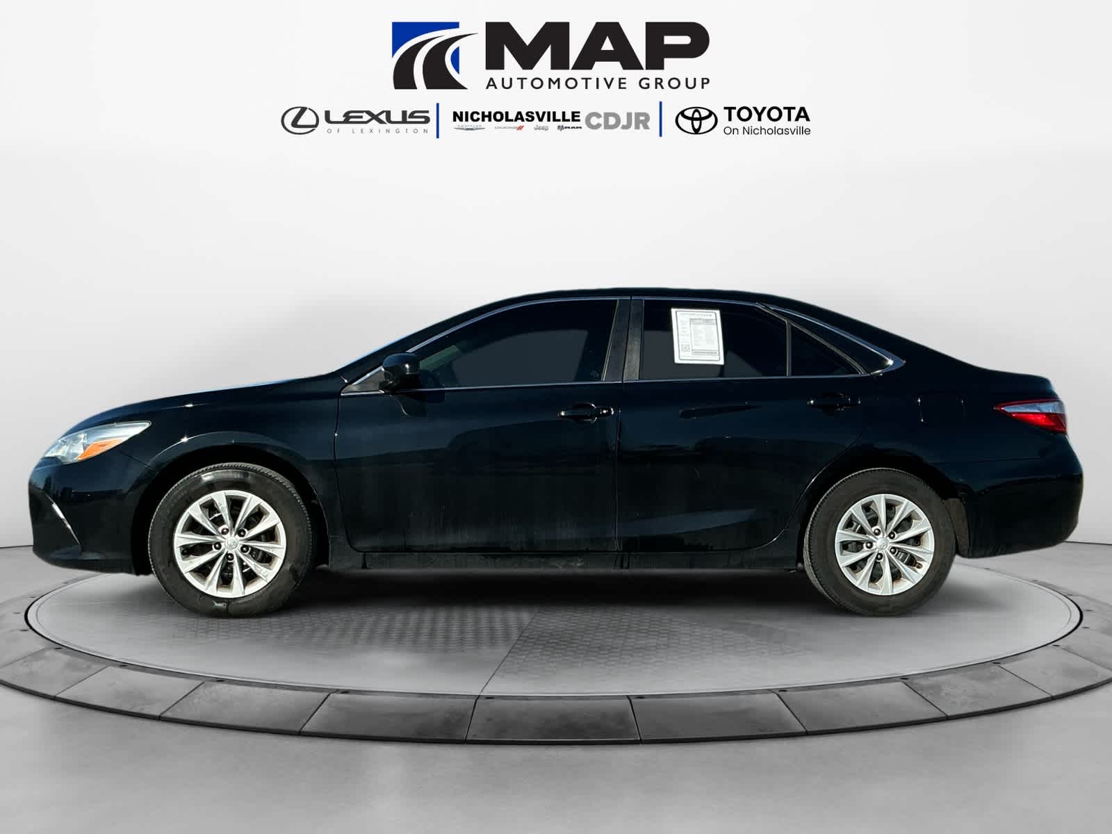 Used 2015 Toyota Camry LE with VIN 4T1BF1FK9FU031802 for sale in Nicholasville, KY