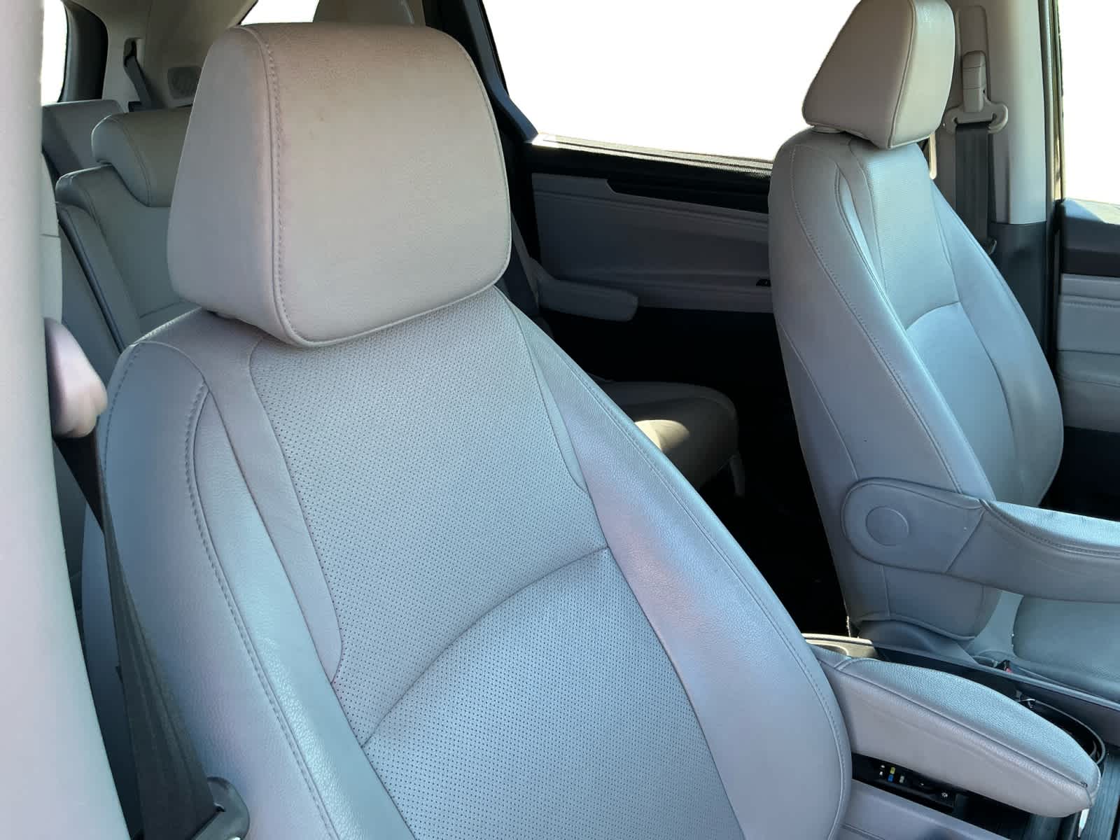Used 2019 Honda Odyssey Van