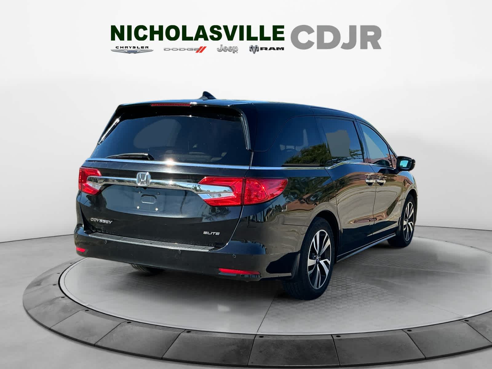 Used 2019 Honda Odyssey Van