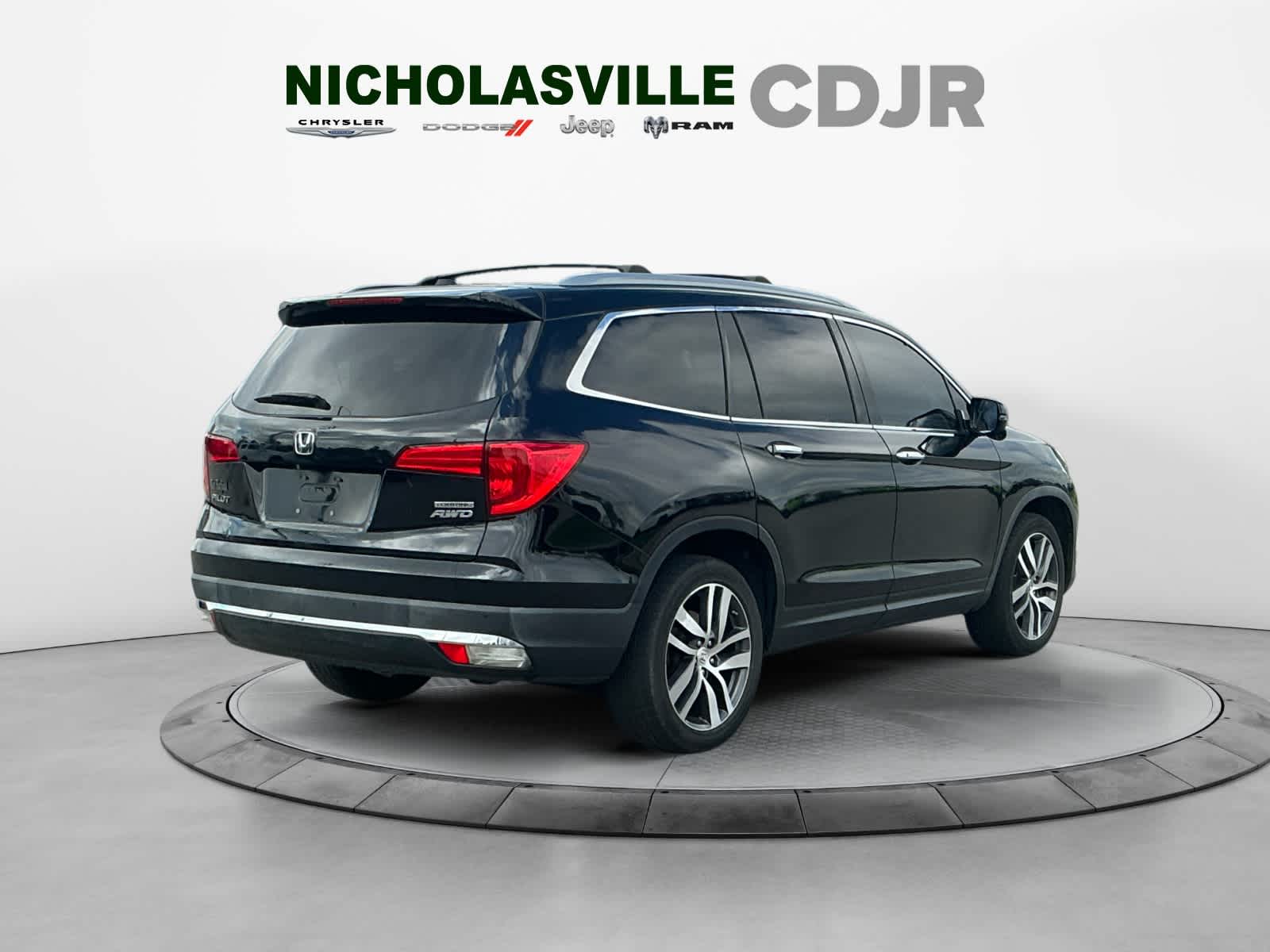 Used 2018 Honda Pilot SUV