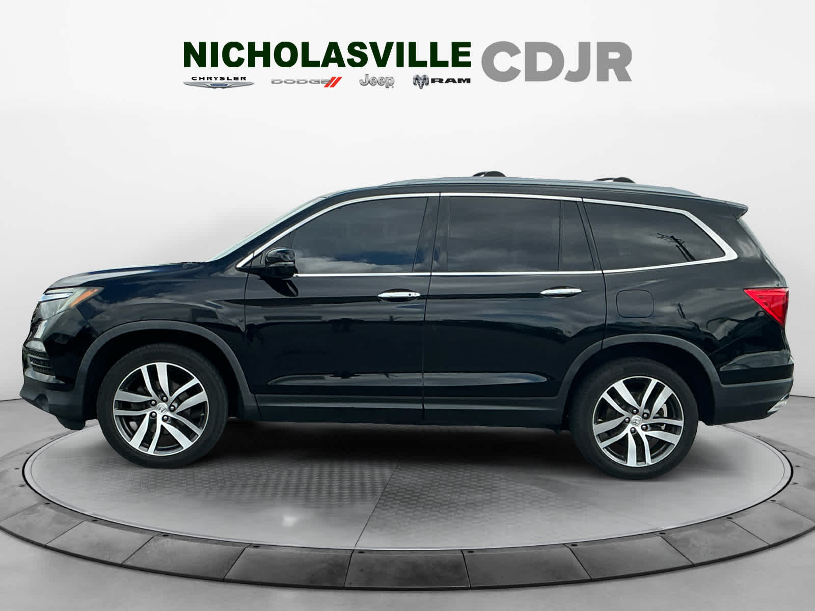 Used 2018 Honda Pilot SUV