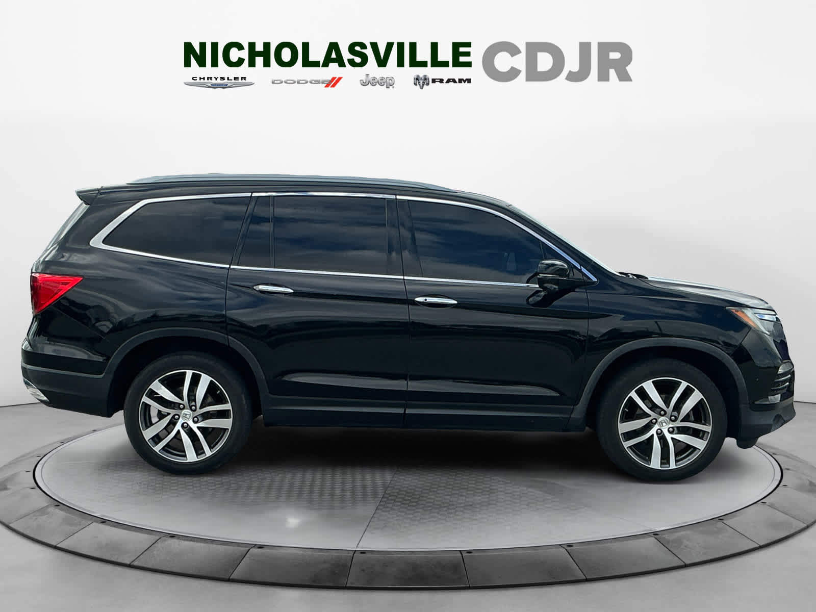 Used 2018 Honda Pilot SUV