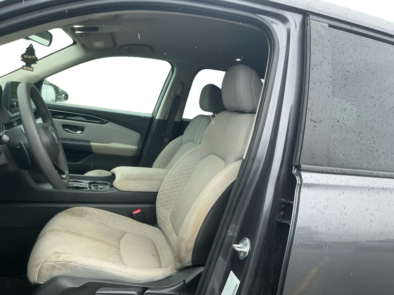Used 2023 Honda Pilot Sedan