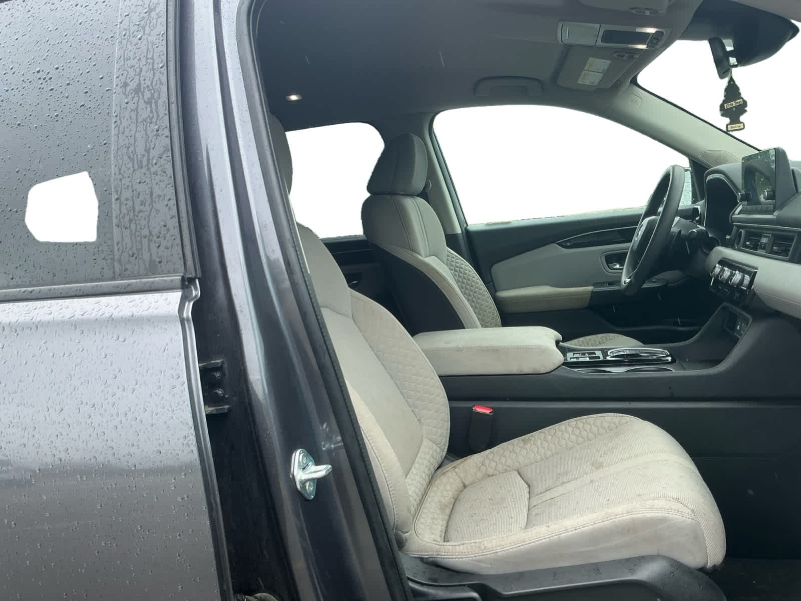 Used 2023 Honda Pilot Sedan