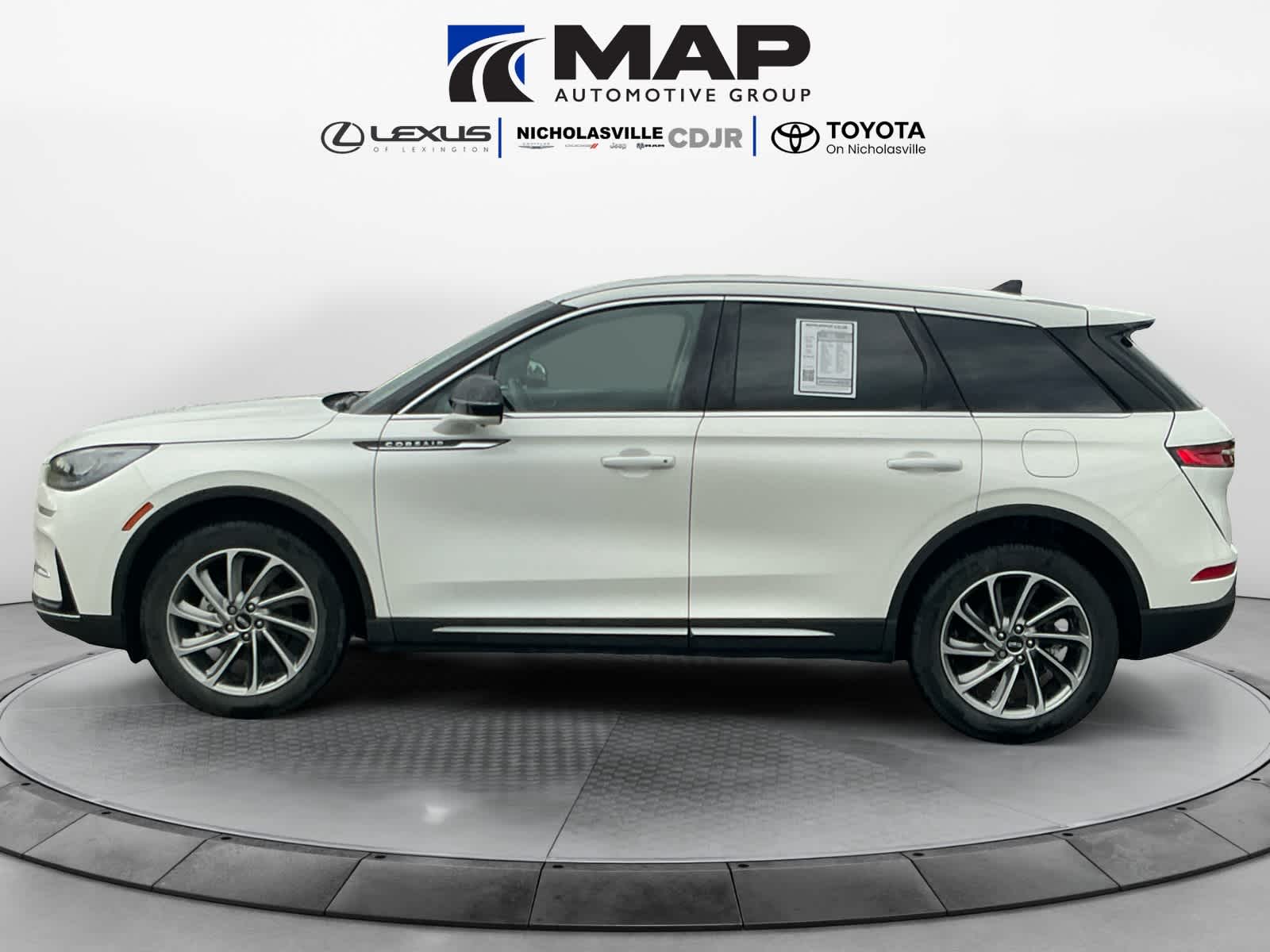 Used 2024 Lincoln Corsair Sedan