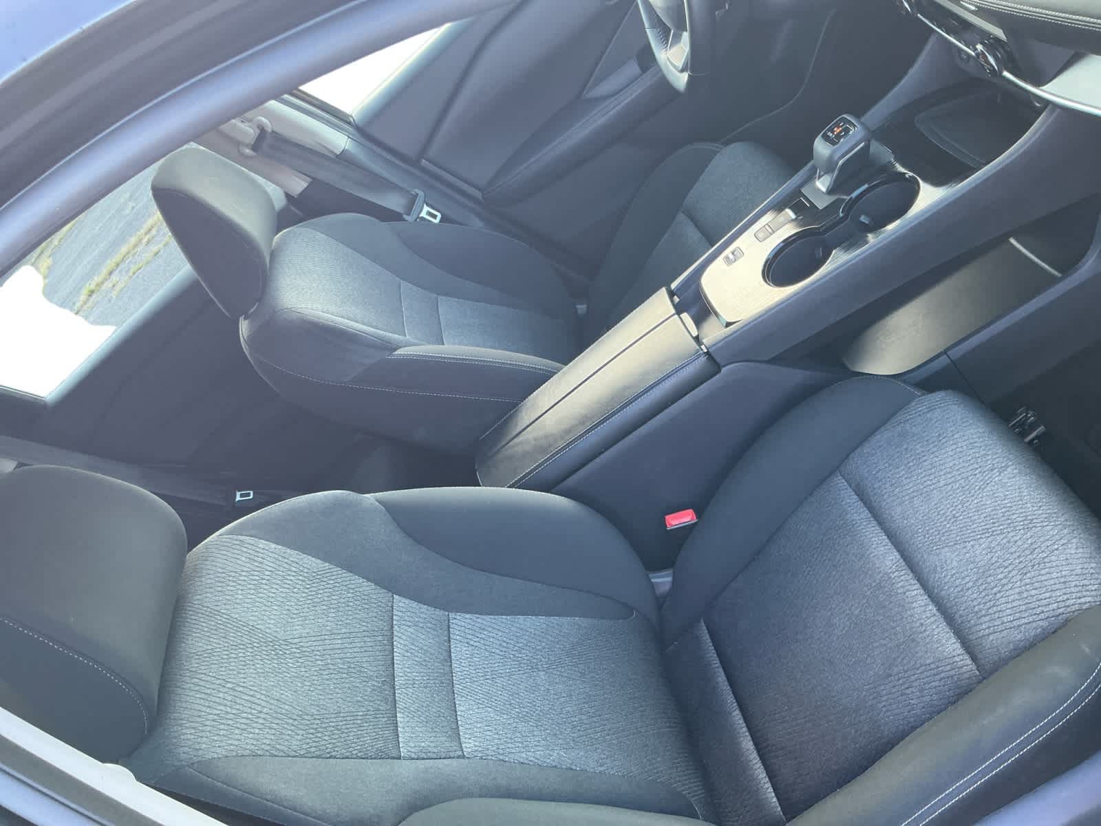 Used 2025 Nissan Rogue SUV