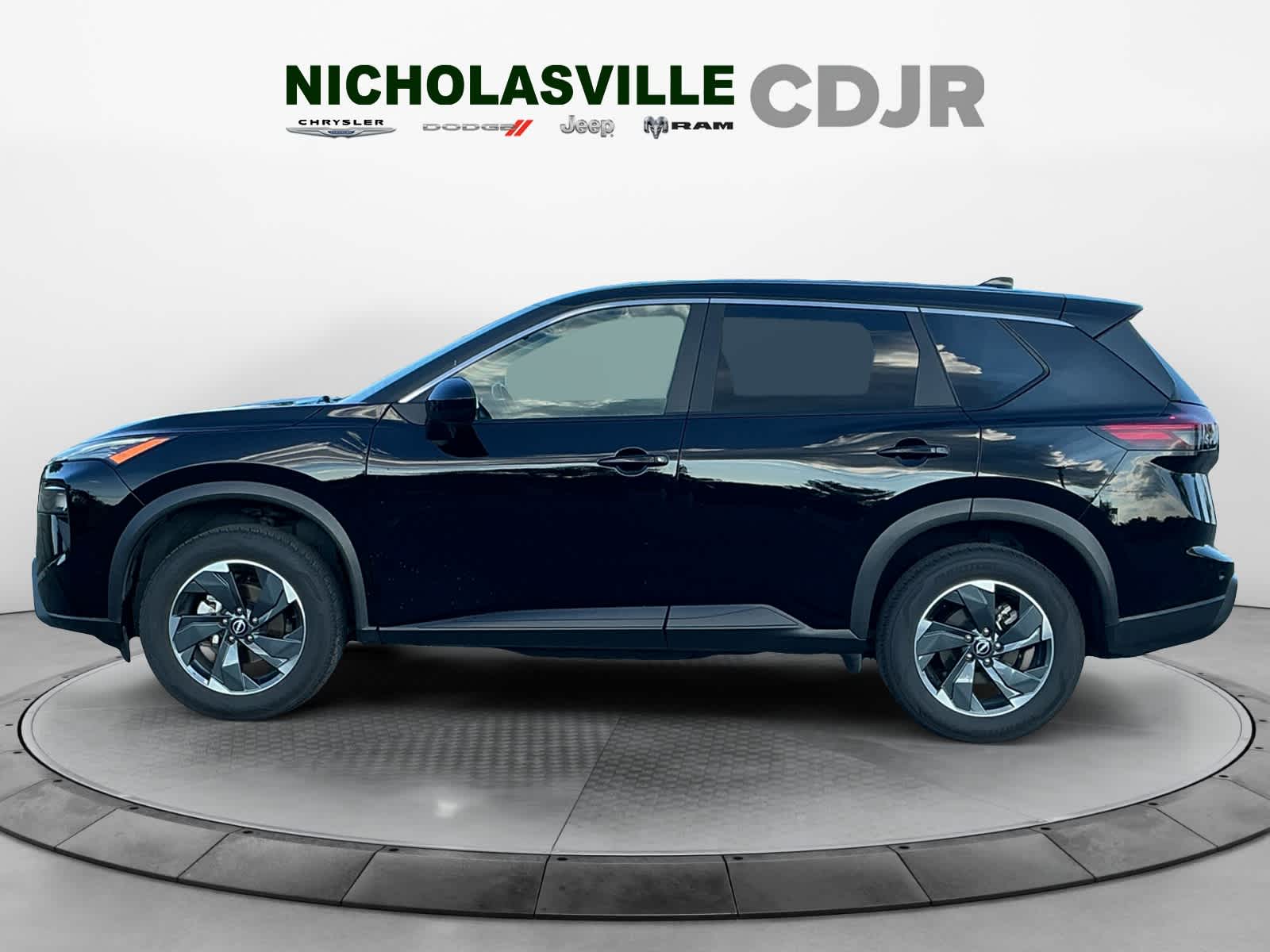 Used 2025 Nissan Rogue SUV